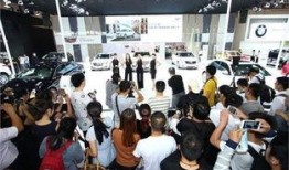 青岛车展爆料视频最新版,豪华车型云集，科技盛宴即将开启